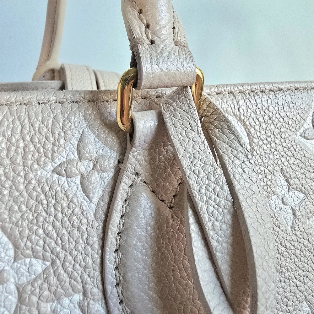 AUTHENTIC Louis Vuitton OnTheGo MM Limited Edition Spring In The City Empreinte - Picture 10 of 15